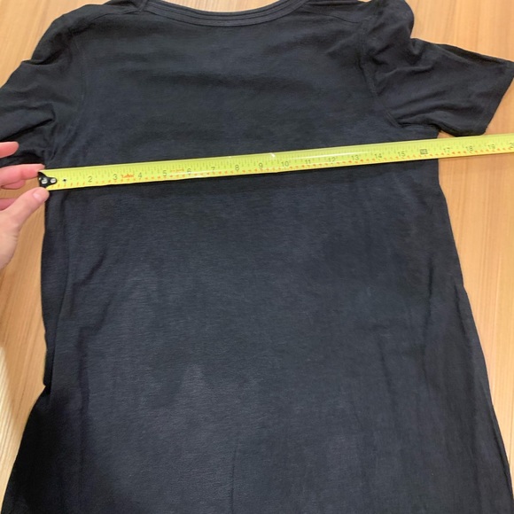 Lululemon tunic om tee 6 - Picture 5 of 7